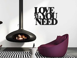 Napis na ścianę DekoSign LOVE IS ALL YOU NEED czarny - zdjęcie od SuperWnetrze.pl