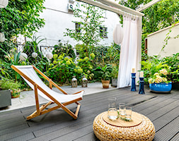 duży taras z małym ogrodem - zdjęcie od Miejskie Ziele - Homebook