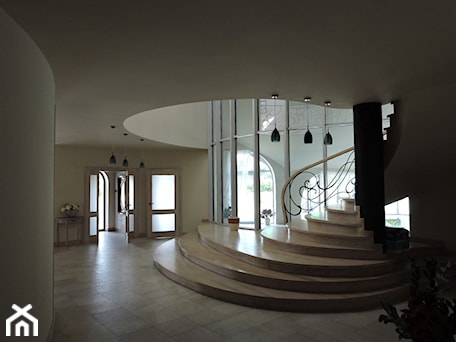 Aranżacje wnętrz - Schody: Oriol - Architekci VILLANETTE. Przeglądaj, dodawaj i zapisuj najlepsze zdjęcia, pomysły i inspiracje designerskie. W bazie mamy już prawie milion fotografii!