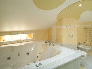 Projekt rezydencji Villanette - TURKUS poddasze - łazienka - zdjęcie od Architekci VILLANETTE