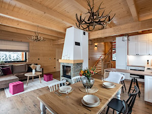 Dom w Zakopanem - Jadalnia, styl tradycyjny - zdjęcie od Studio 4 Design