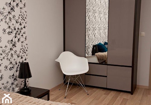 Mieszkanie z turkusem - Sypialnia, styl nowoczesny - zdjęcie od Pracownia Aranżacji Wnętrz "O-Kreślarnia"