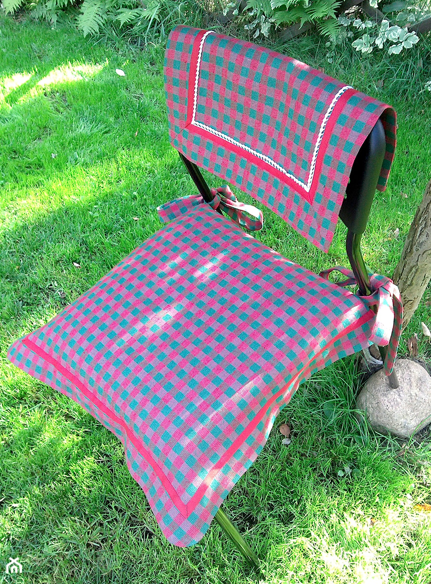 Pokrowiec na krzesło w szkocką kratę - zdjęcie od Ubrany Dom