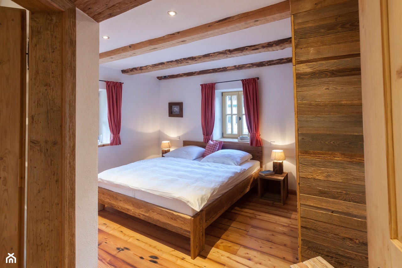 Łóżko ze starego drewna - zdjęcie od Alldeco Sp. z o.o. - Homebook