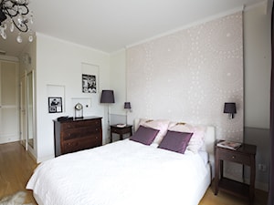 Klasyczny Mokotów - Średnia beżowa biała sypialnia, styl tradycyjny - zdjęcie od Soma Architekci