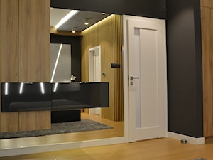 Realizacja wnętrz domu jednorodzinnego w Warszawie - Średnia czarna sypialnia, styl nowoczesny - zdjęcie od Mart-Design Architektura Wnętrz