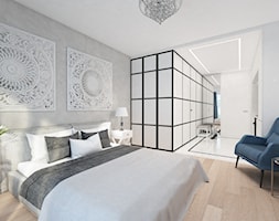 Kawalerka na wynajem w Warszawie - Duża biała szara sypialnia, styl glamour - zdjęcie od Mart-Design Architektura Wnętrz - Homebook