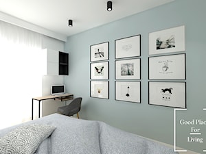 Mieszkanie w odcieniach pasteli - Duża biała zielona z biurkiem sypialnia, styl nowoczesny - zdjęcie od Good Place For Living