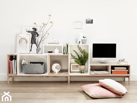 Aranżacje wnętrz - Salon: Stacked Muuto - zestaw modułów drewnianych - ilumia.pl. Przeglądaj, dodawaj i zapisuj najlepsze zdjęcia, pomysły i inspiracje designerskie. W bazie mamy już prawie milion fotografii!