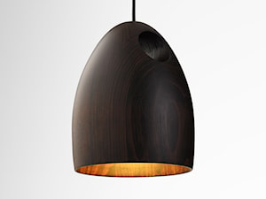 OAK Black - Ross Gardam, drewniana, dębowa lampa wisząca - zdjęcie od ilumia.pl