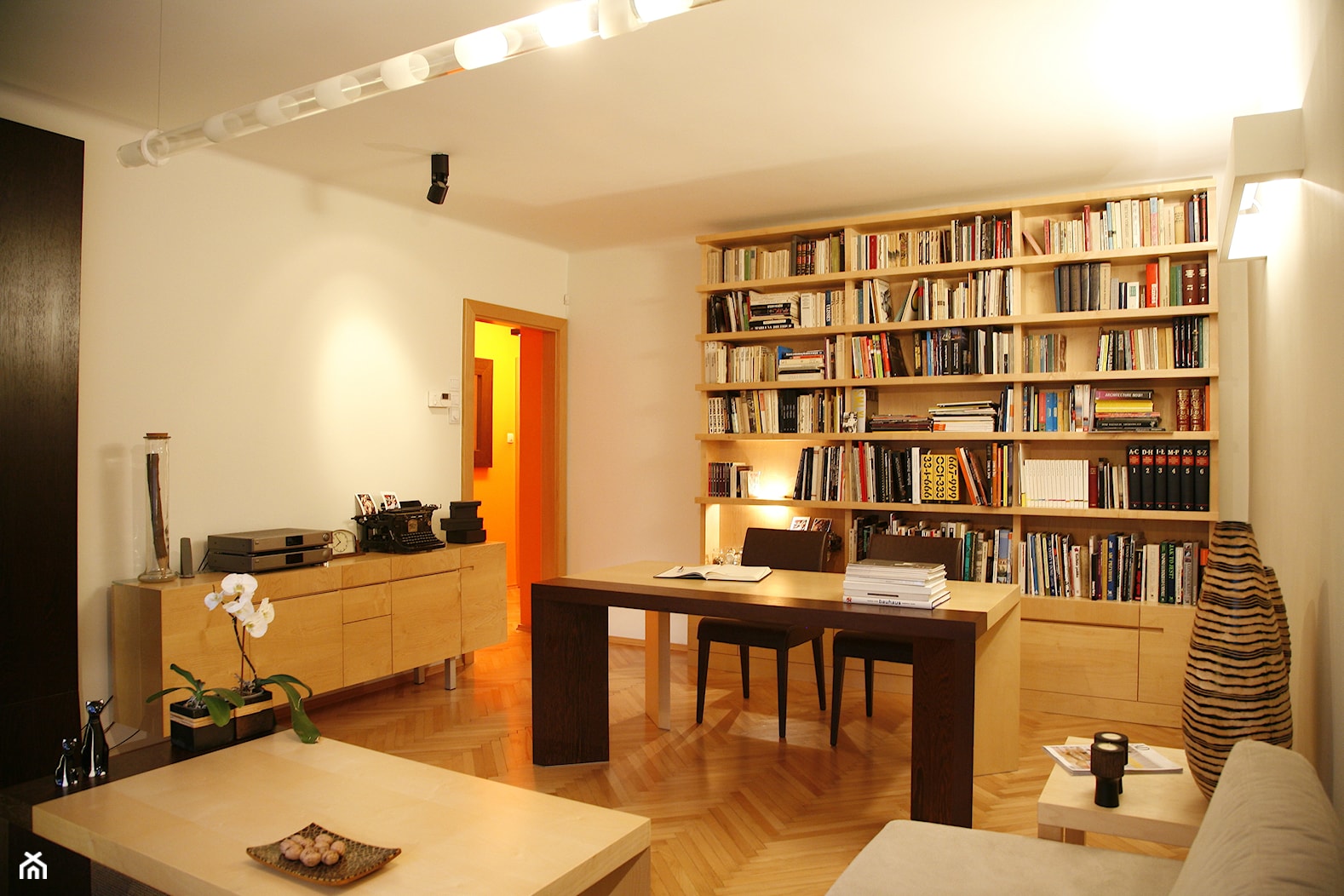 Wnętrza apartamentu w Krakowie - Salon, styl nowoczesny - zdjęcie od KJ Architekci - Homebook