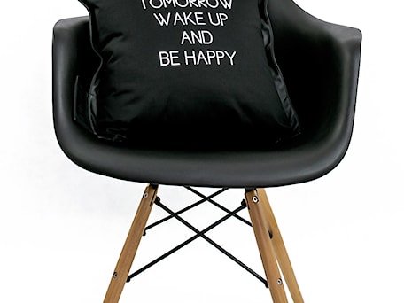 Aranżacje wnętrz - Domy: poducha - TOMORROW WAKE UP AND BE HAPPY - miau design. Przeglądaj, dodawaj i zapisuj najlepsze zdjęcia, pomysły i inspiracje designerskie. W bazie mamy już prawie milion fotografii!