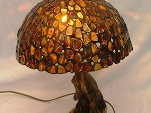 LAMPA Z BURSZTYNU - zdjęcie od HAND MADE 24