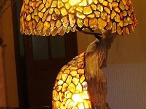 LAMPA Z BURSZTYNU - zdjęcie od HAND MADE 24