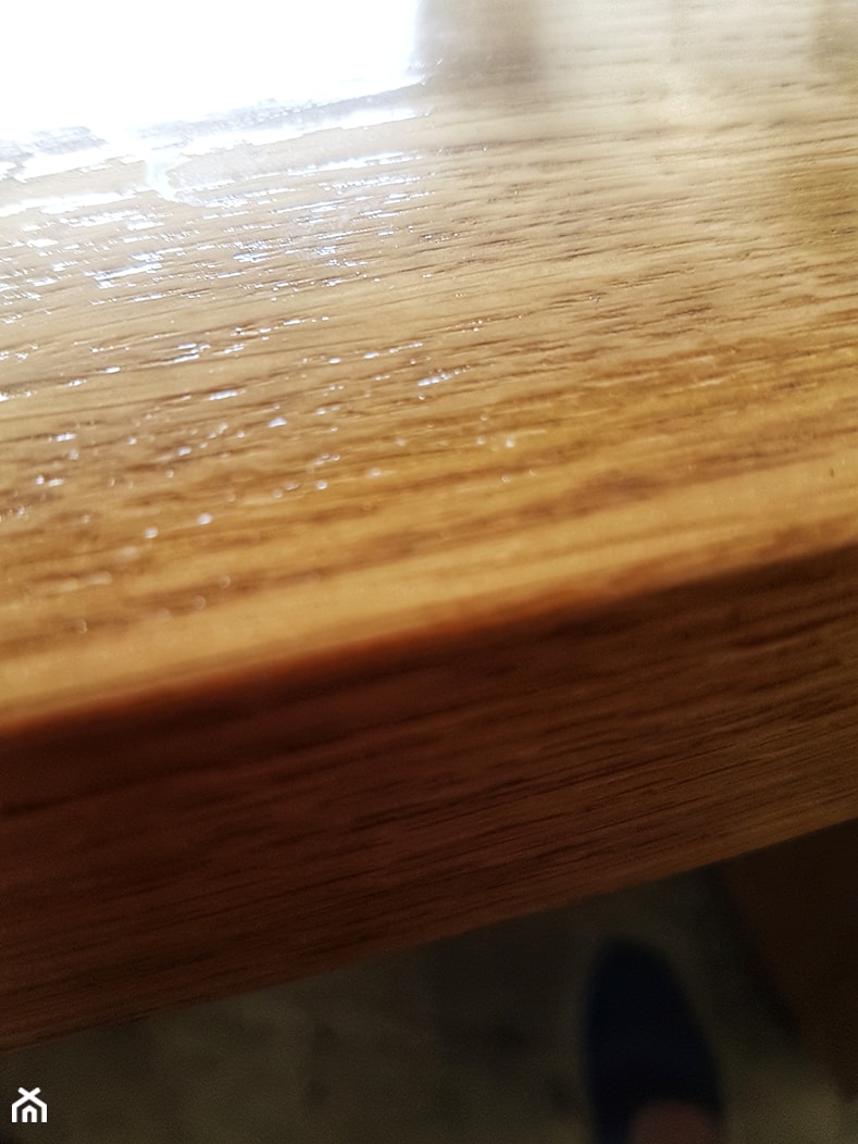 Drewniane dodatki użyte w naszych biurkach - zdjęcie od Rekreator Design - Homebook