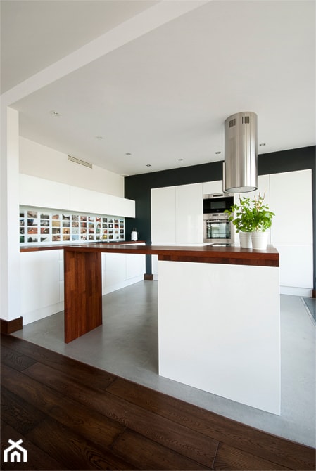 Projekt otwartej kuchni z wyspą - zdjęcie od Za murami za dachami - Homebook