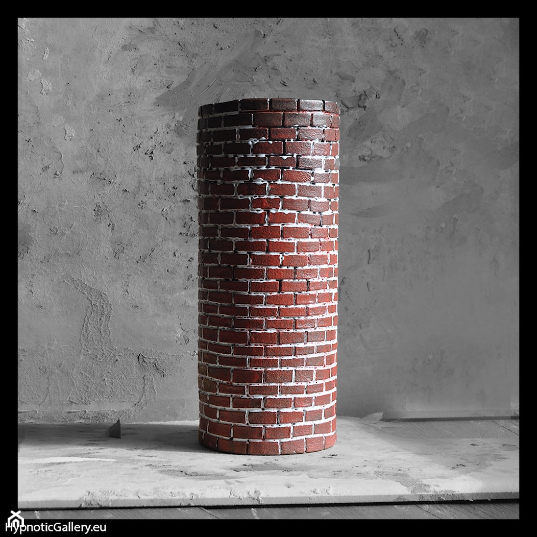 Wazon - stary ceglany komin - zdjęcie od hypnotic - Homebook