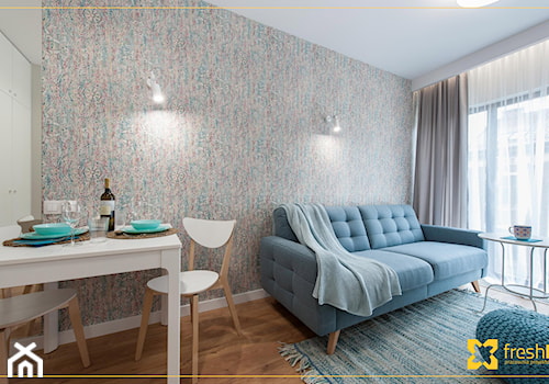 Realizacja:: 2-pokojowe mieszkanie 35 m2 w Krakowie - Mały beżowy salon z jadalnią, styl nowoczesny - zdjęcie od freshR - pracownia projektowa