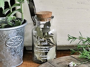 butelka szklana -słoik z korkiem - zdjęcie od NiceHome.pl