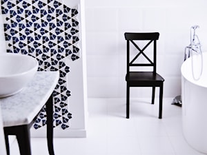 Eklektyczna willa wielorodzinna - Średnia na poddaszu łazienka, styl glamour - zdjęcie od Pracownia Architektury Wnętrz Hanny Hildebrandt