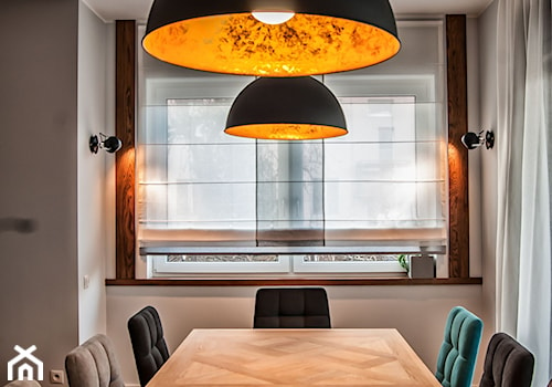 Rustykalna Posiadłość - Mała szara jadalnia jako osobne pomieszczenie, styl rustykalny - zdjęcie od Pracownia Architektury Wnętrz Hanny Hildebrandt