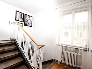 Home staging domu w centrum Krakowa - Hol / przedpokój - zdjęcie od AgiDesign