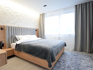 sypialnia - Średnia biała z biurkiem sypialnia, styl nowoczesny - zdjęcie od FORMA-MEBLE.PL
