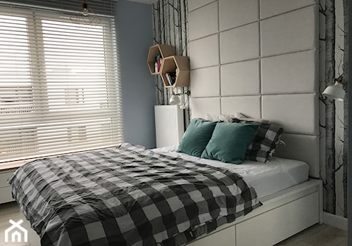 Metamorfoza mieszkania - od stanu deweloperskiego pod klucz - Mała szara sypialnia, styl nowoczesny - zdjęcie od Architektownia
