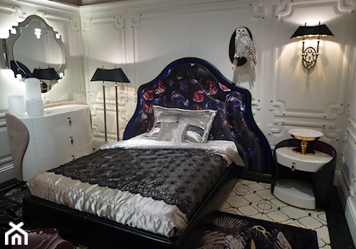 VISIONNAIRE HOME by IPE CAVALLI - Średnia biała sypialnia, styl glamour - zdjęcie od Galeria Heban- ekskluzywne meble