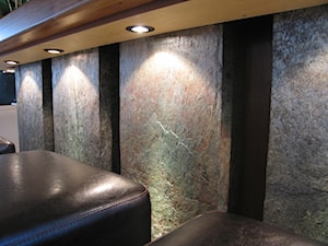 Silkstone- naturalne okładziny kamienne- ściany w restauracji - zdjęcie od Galeria Heban- ekskluzywne meble