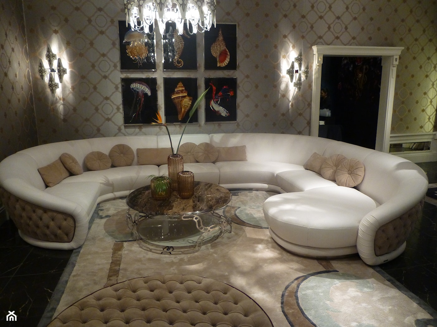 VISIONNAIRE HOME by IPE CAVALLI - Duży beżowy salon, styl glamour - zdjęcie od Galeria Heban- ekskluzywne meble - Homebook