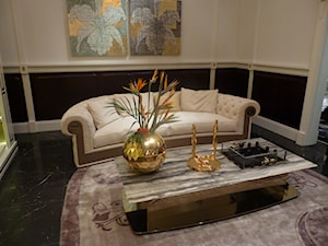 VISIONNAIRE HOME by IPE CAVALLI - Średni salon, styl glamour - zdjęcie od Galeria Heban- ekskluzywne meble