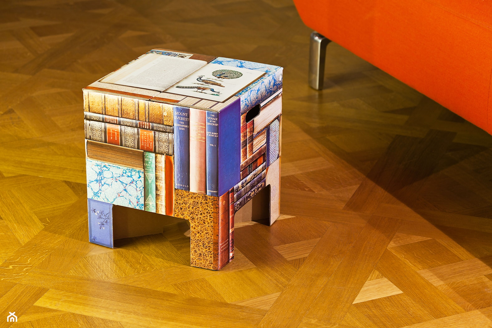Dutch Design Chair Books - zdjęcie od DutchHouse.pl - Homebook