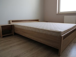 Prosto i praktycznie - Sypialnia, styl minimalistyczny - zdjęcie od Biuro Twórczej Aranżacji BTA