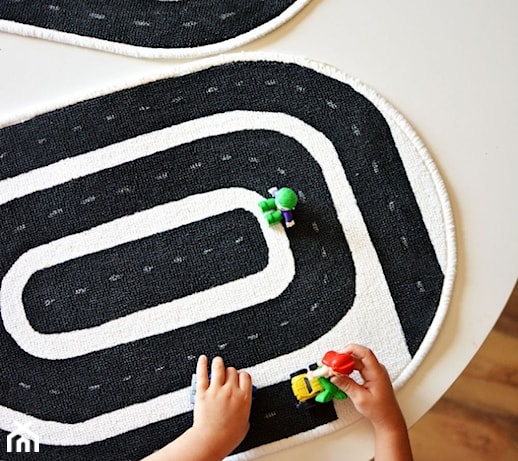 Jak zrobić dywanik do pokoju dziecięcego?