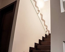 Dom jednorodzinny 160m2 - Schody, styl nowoczesny - zdjęcie od MASTERHOME GROUP - Homebook