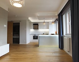 Mieszkanie 40m2 - Mały szary salon z kuchnią, styl nowoczesny - zdjęcie od MASTERHOME GROUP - Homebook