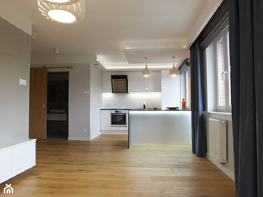 Mieszkanie 40m2 - Mały szary salon z kuchnią, styl nowoczesny - zdjęcie od MASTERHOME GROUP