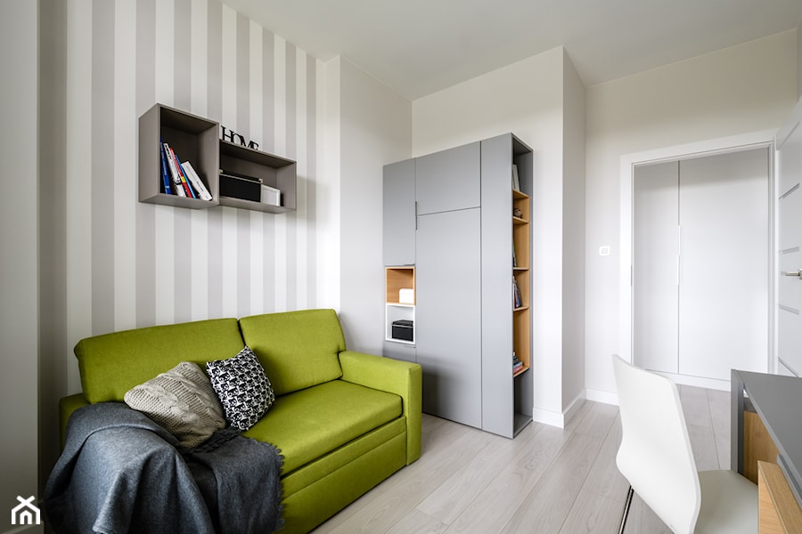 Słodowiec 3 pokoje - Średnie w osobnym pomieszczeniu z sofą białe biuro, styl nowoczesny - zdjęcie od Inside Story