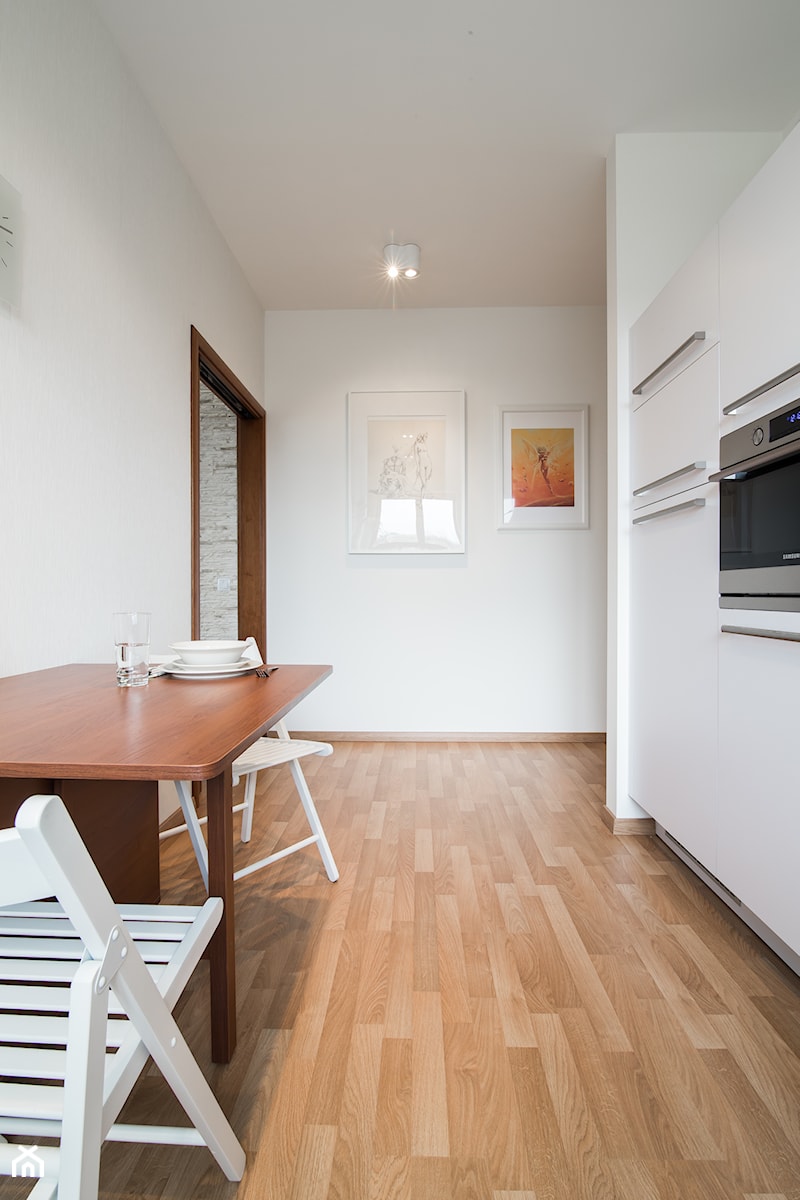 Bez barier - mieszkanie dla osoby niepełnosprawnej - Kuchnia, styl nowoczesny - zdjęcie od Inside Story