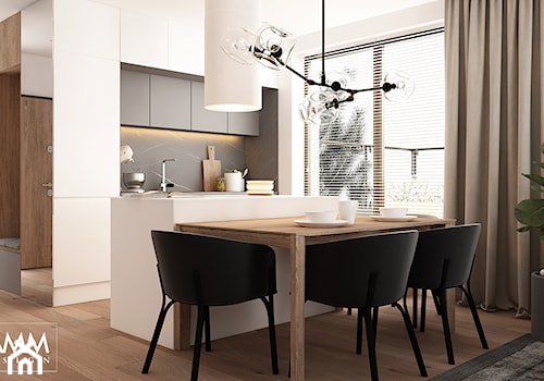 WORONICZA - Średnia otwarta z salonem z kamiennym blatem biała czarna z zabudowaną lodówką kuchnia dwurzędowa z oknem z marmurem nad blatem kuchennym, styl minimalistyczny - zdjęcie od FAMM DESIGN