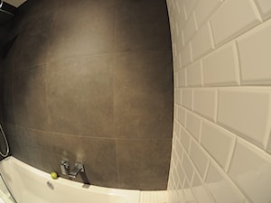Biała cegiełka w połączeniu z betonline - zdjęcie od Dizajnia art - studio projektowe