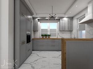 Eklektyczny dom - Duża otwarta szara z zabudowaną lodówką kuchnia w kształcie litery g z oknem z marmurem nad blatem kuchennym z marmurową podłogą, styl tradycyjny - zdjęcie od JoKDesign
