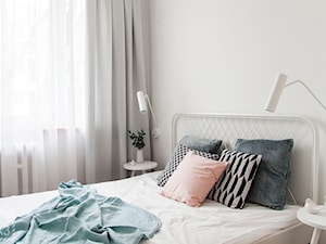 Pastelowe mieszkanie na wynajem - Średnia biała sypialnia, styl skandynawski - zdjęcie od PX3 Pracownia Projektowa Prokopowicz