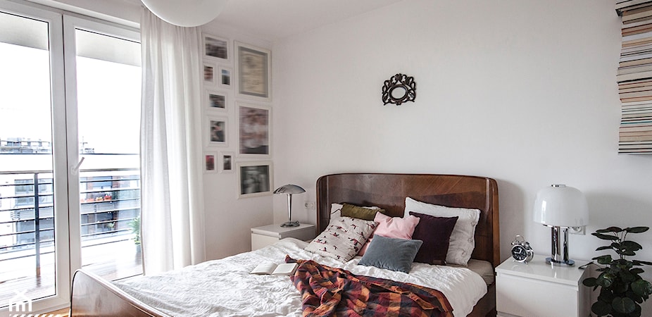 Urządzanie sypialni w stylu vintage – jakie meble, jakie dodatki?