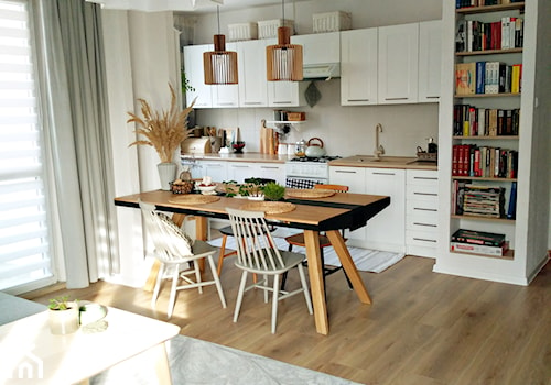 Salon z kuchnią w bloku - Kuchnia, styl skandynawski - zdjęcie od Olga Drozd
