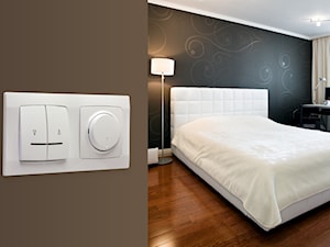 seria karo - Średnia czarna sypialnia, styl minimalistyczny - zdjęcie od OSPEL