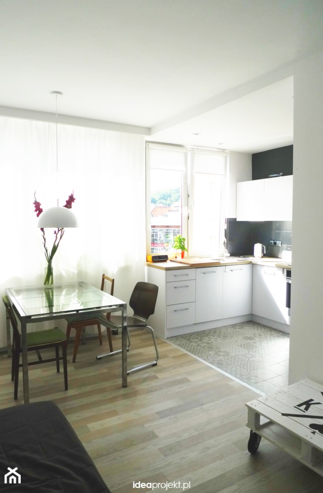 Mieszkanie WRZESZCZ - Średnia szara jadalnia w kuchni, styl skandynawski - zdjęcie od idea projekt