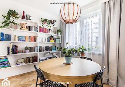 Projekt mieszkania w Gdańsku - Średnia biała jadalnia jako osobne pomieszczenie, styl nowoczesny - zdjęcie od idea projekt