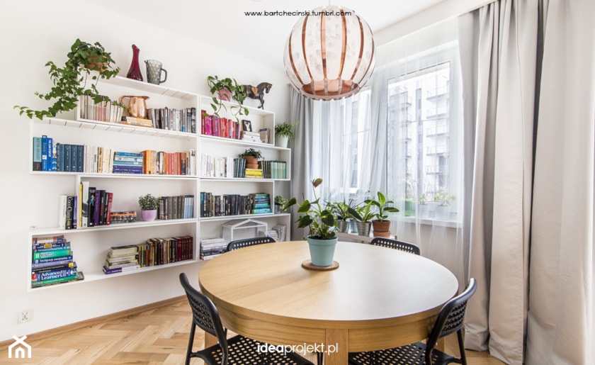 Projekt mieszkania w Gdańsku - Średnia biała jadalnia jako osobne pomieszczenie, styl nowoczesny - zdjęcie od idea projekt